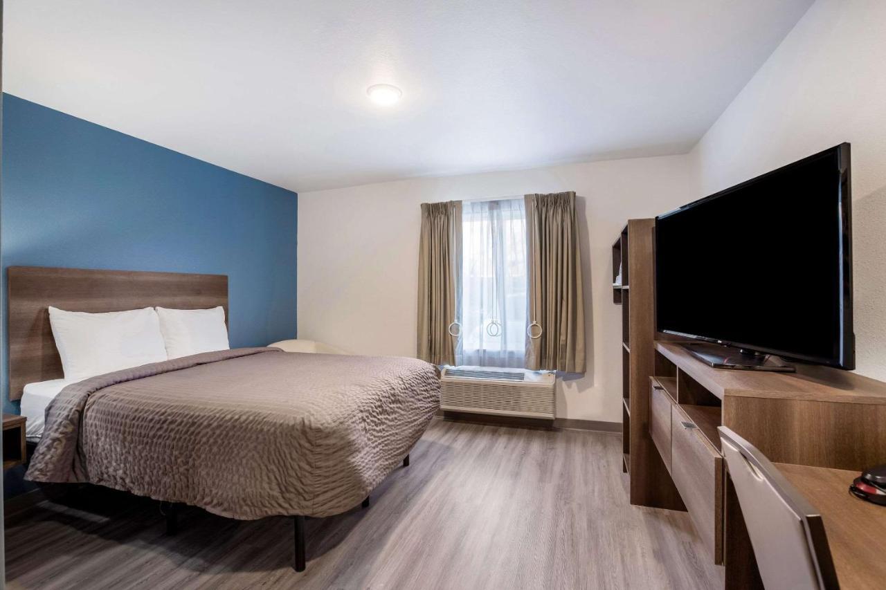 Woodspring Suites Detroit Мадисън Хайтс Екстериор снимка