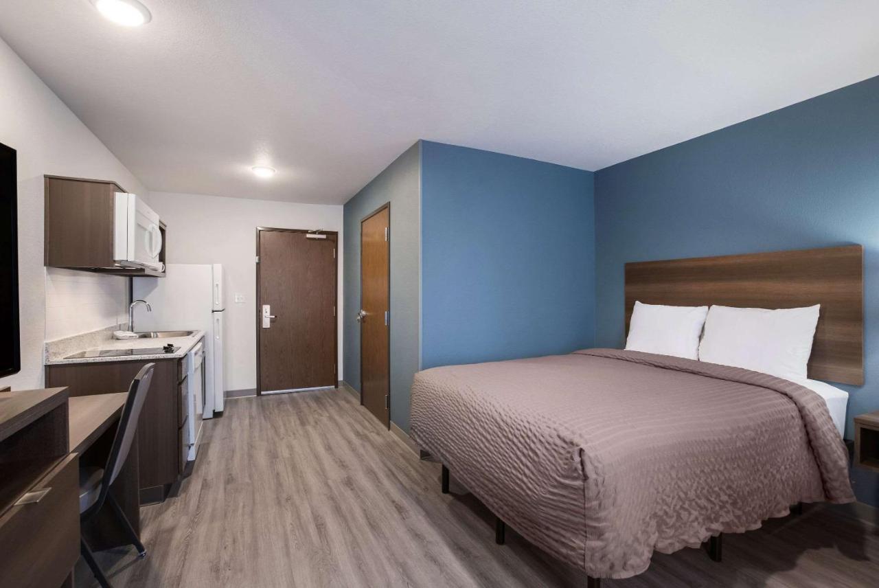 Woodspring Suites Detroit Мадисън Хайтс Екстериор снимка